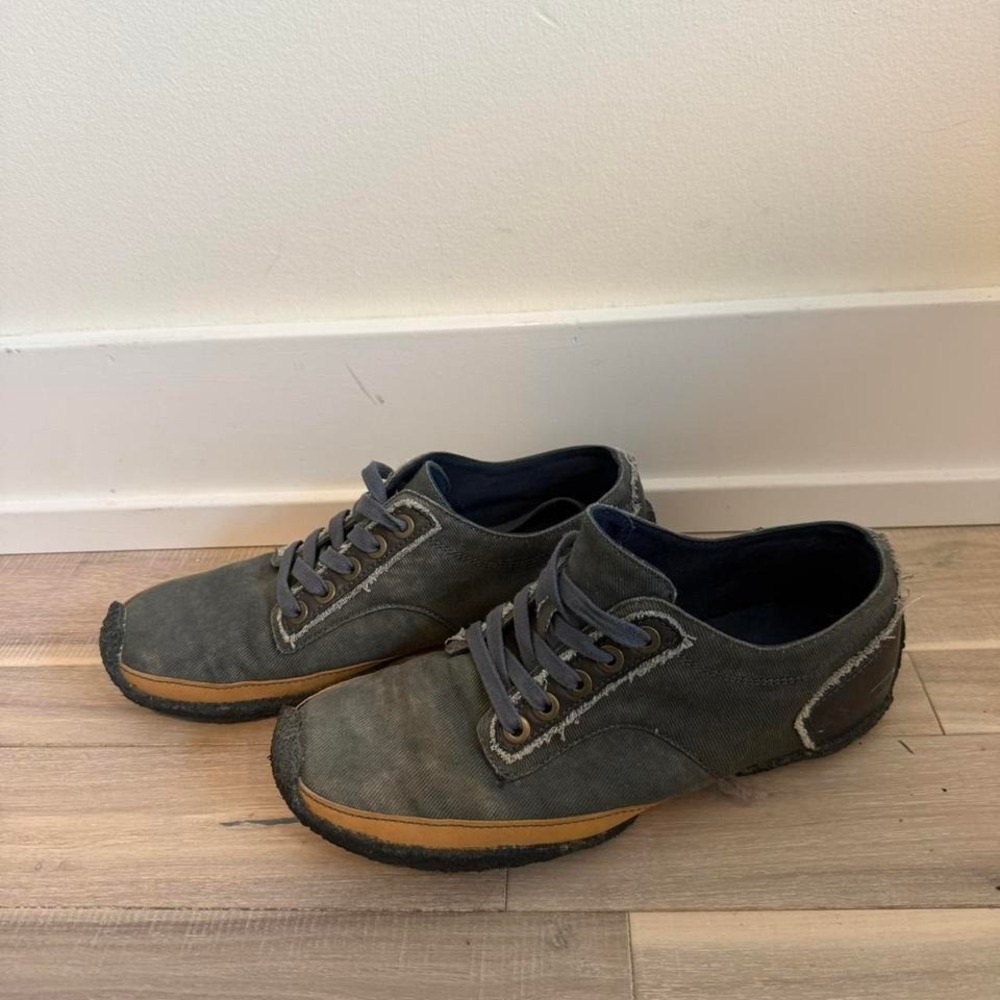 Vintage men's diesel shoes  size 10